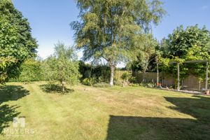 Photo 11- click for photo gallery